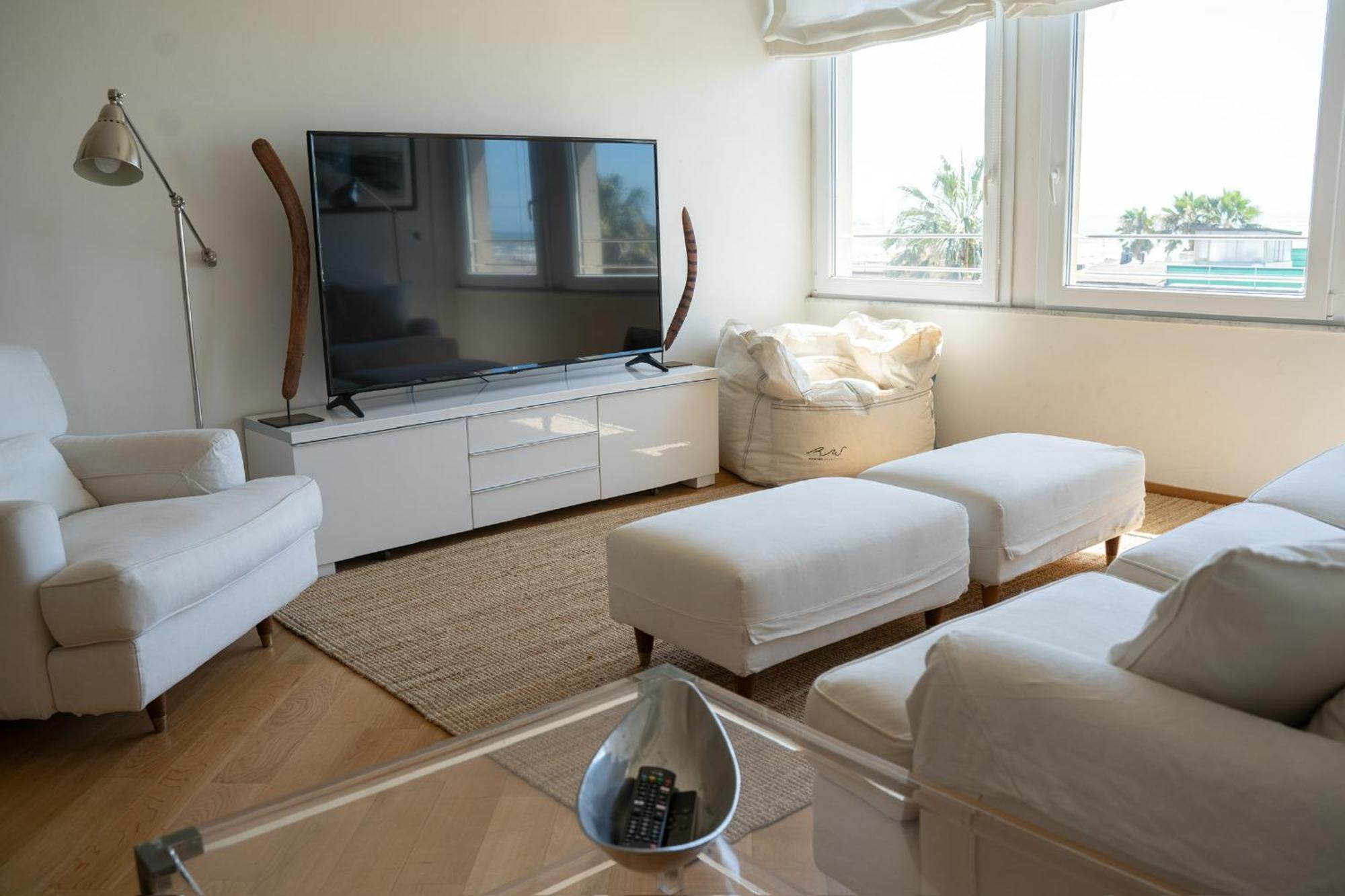 Penthouse On The Sea Apartment *